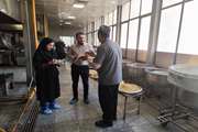 بازدید کارشناسان مرکز بهداشت و درمان دانشجویان از آشپزخانه و سالن های غذاخوری دختران و پسران