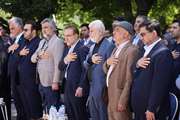 حضور معاون فرهنگی و دانشجویی دانشگاه علوم پزشکی تهران در آیین غرس نهال به یاد شهدای کادر سلامت