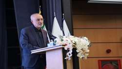 آینده استقلال کشور از مسیر علم، فناوری و سرمایه انسانی می‌گذرد