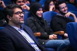 تأکید بر اخلاق‌مداری، مشارکت در تصمیم‌گیری‌ و چندبعدی گرایی در زندگی دانشجویی