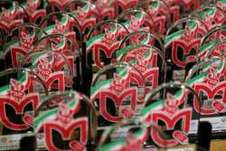 افتخار آفرینی دانشجویان شاهد و ایثارگر دانشگاه علوم پزشکی تهران در نهمین جشنواره جایزه ملی ایثار