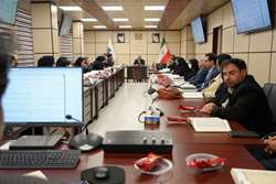 نشست تفسیر قرآن کریم با محوریت سوره فصلت: تبیین نقش تقوا و امدادهای غیبی