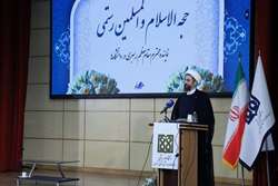 دانشگاه باید محل گفت‌وگوی منطقی و تقویت قدرت تحلیل دانشجویان باشد