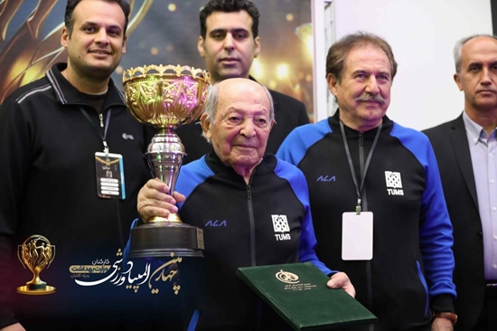 کسب مدال های رنگارنگ در مسابقات شنا چهارمین المپیاد ورزشی کارکنان وزارت بهداشت، درمان و آموزش پزشکی 