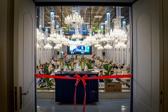 خدمات رسانی رفاهی به دانشجویان در رستوران مرکز همایش های دانشگاه 