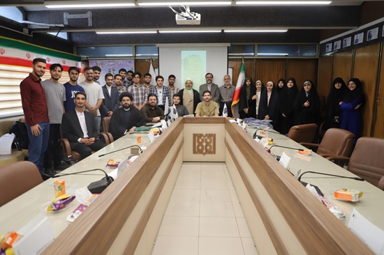 دبیر کانون قرآن و عترت دانشگاه علوم پزشکی تهران 