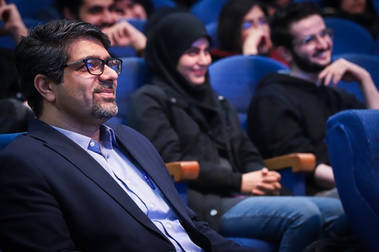 دکتر محمدحسین پورغریب معاون فرهنگی و دانشجویی، 