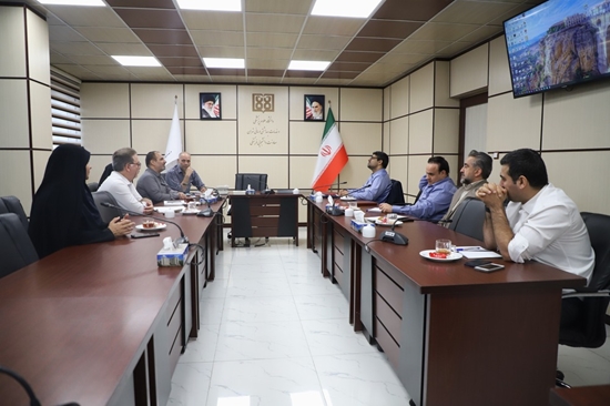 ارائه خدمات الکترونیک و هوشمند به دانشگاهیان 