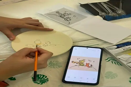 کارگاه آموزشی نقاشی روی سفال در خانه فرهنگ کوی 