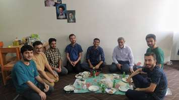 دیدار صمیمانه رئیس مرکز بهداشت و درمان با دانشجویان خوابگاه نو فلاح