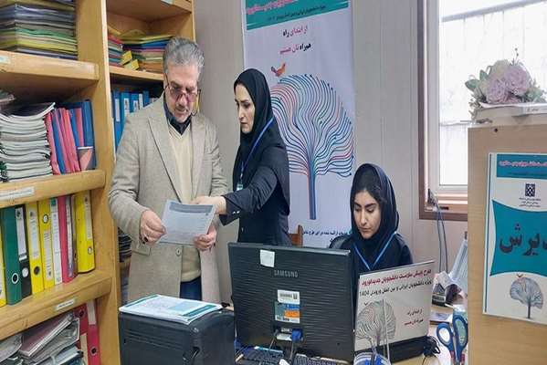 بازدید دکتر سیدرضا حسینی سده از طرح جامع پایش سلامت دانشجویان دانشگاه